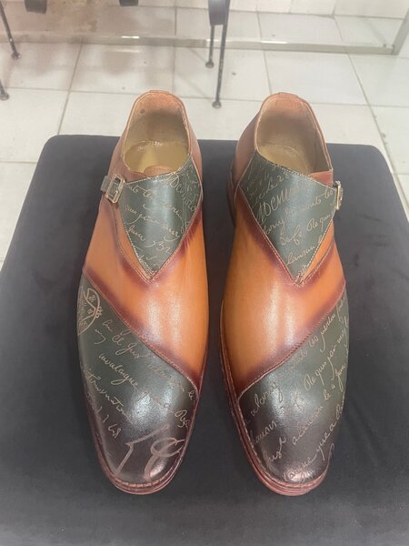 Chaussures hommes en cuir élégantes