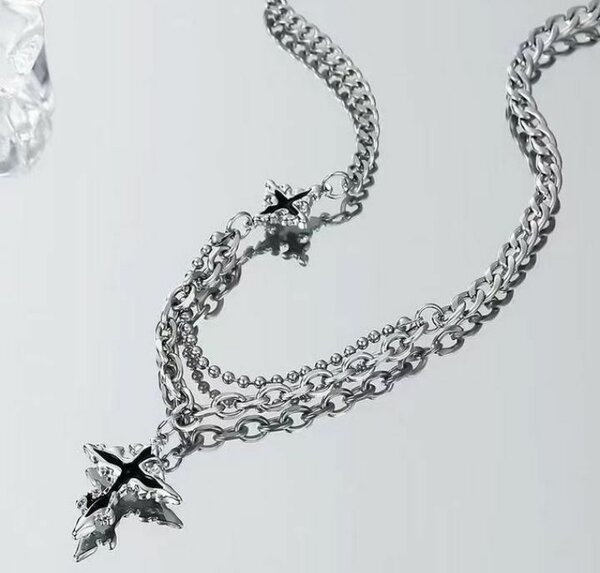 Collier double chaîne étoile