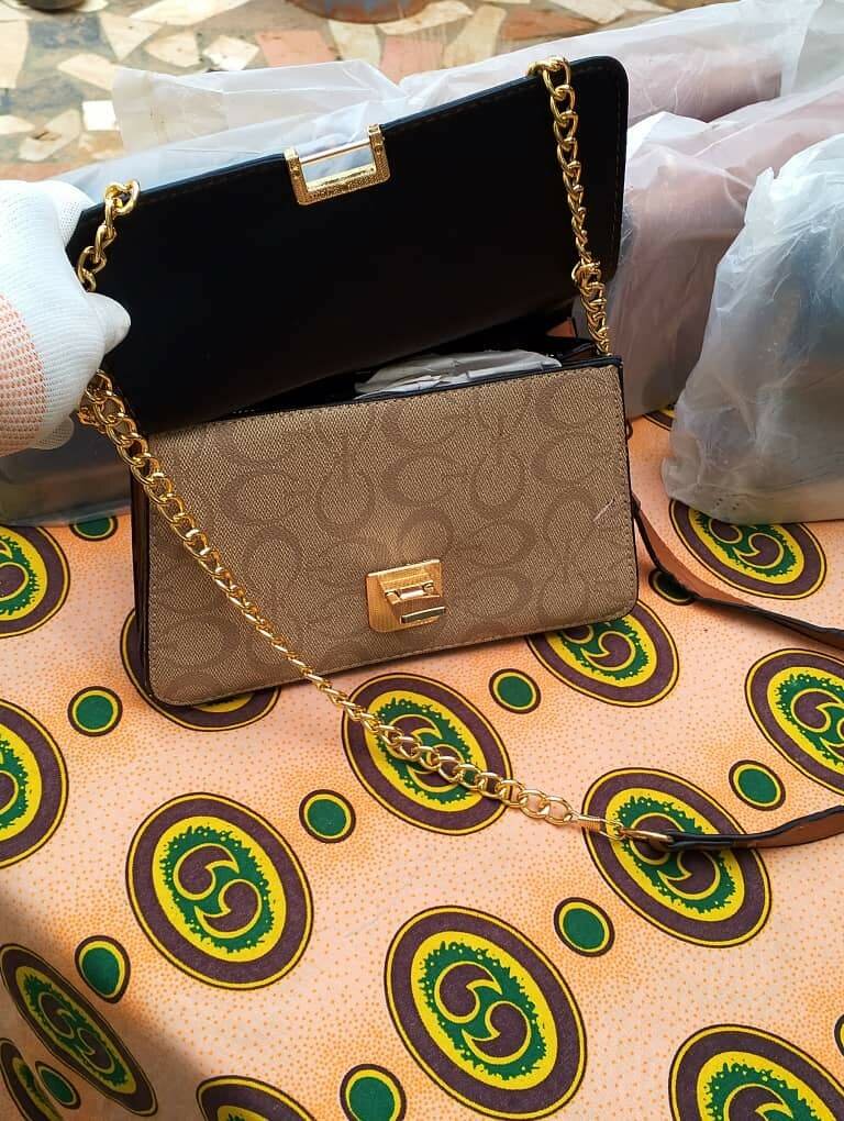 Sac bandoulière cuir élégant