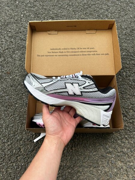 Baskets New Balance 740 pour femme