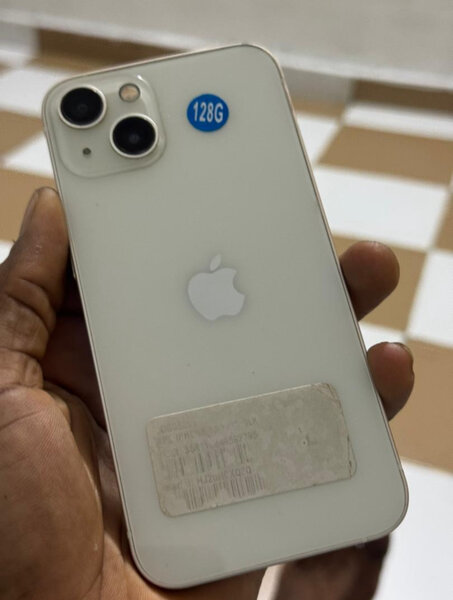 iPhone 13 128GB Blanc