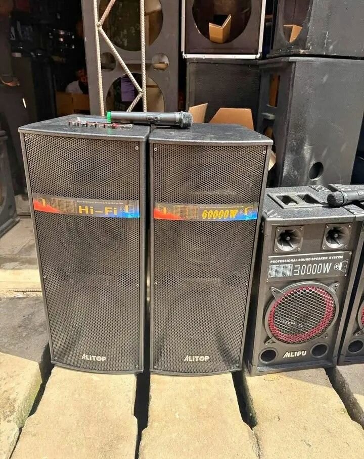 Enceintes Hi-Fi puissantes