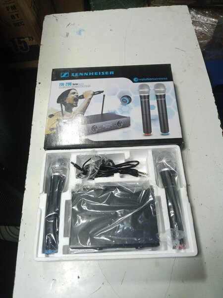 Baladeur Sennheiser EW-200