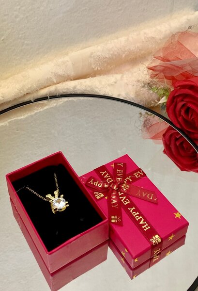 Collier Pendentif Élégant