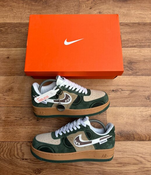 Chaussures Nike Air Force 1 vertes