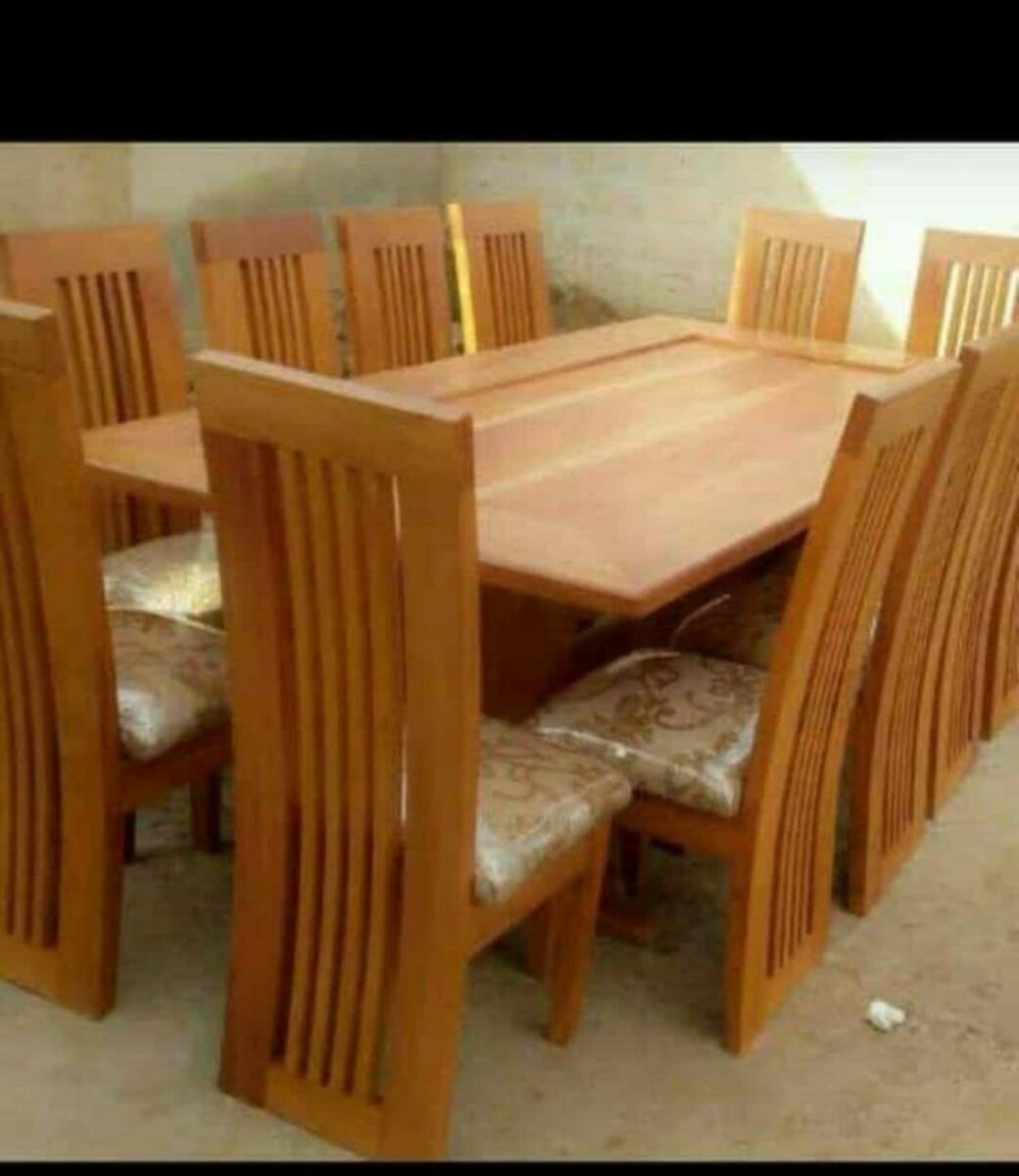 Ensemble table et chaises salle à manger