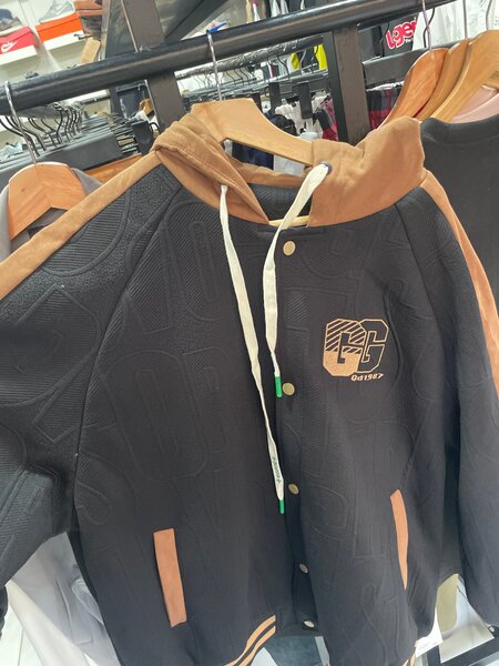 Veste à capuchon en cuir pour homme