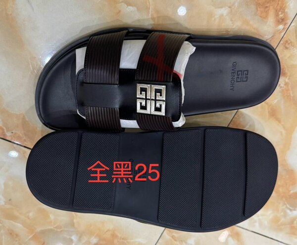 Sandales de luxe GIVENCHY noires pour homme