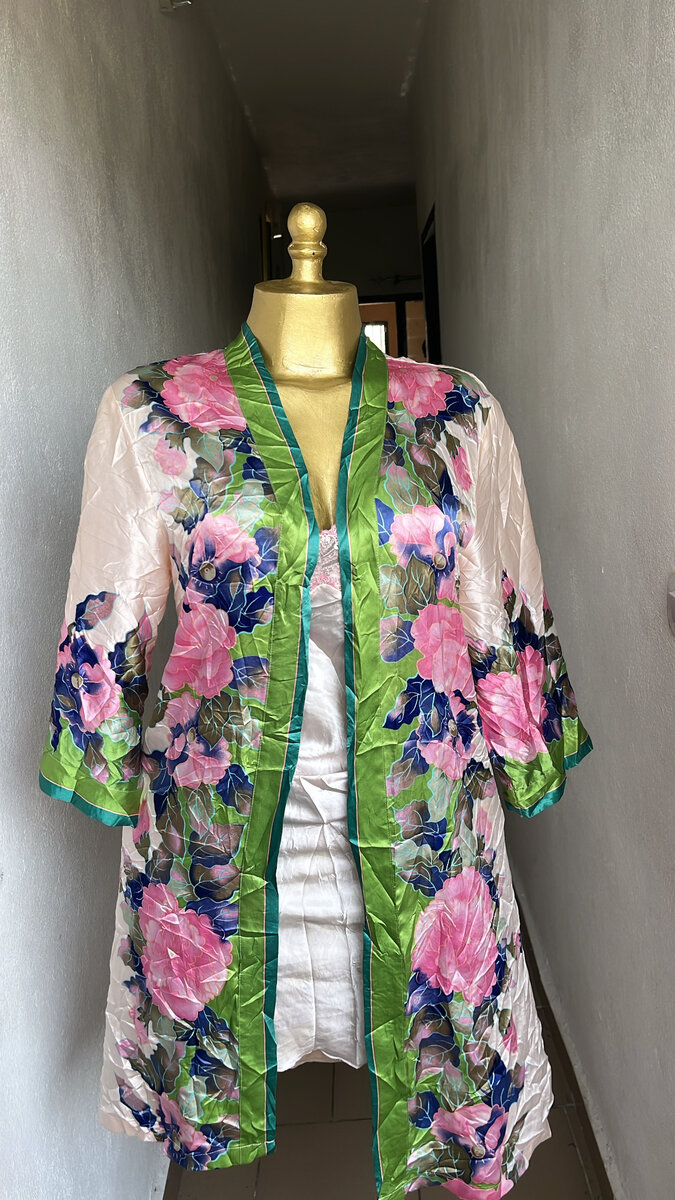 Combinaison et kimono fleuri