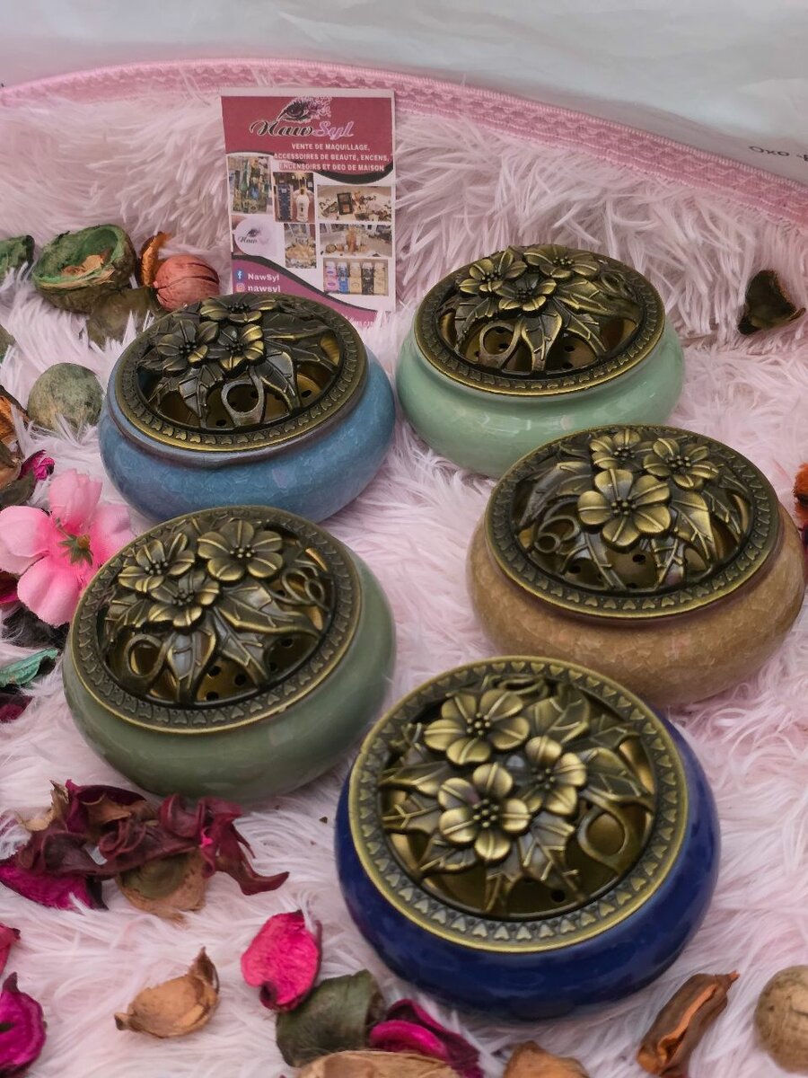 Boîtes décoratives en métal