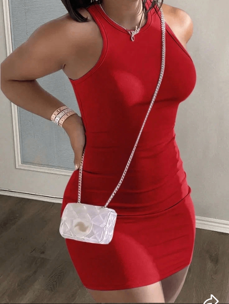 Robe moulante rouge élégante