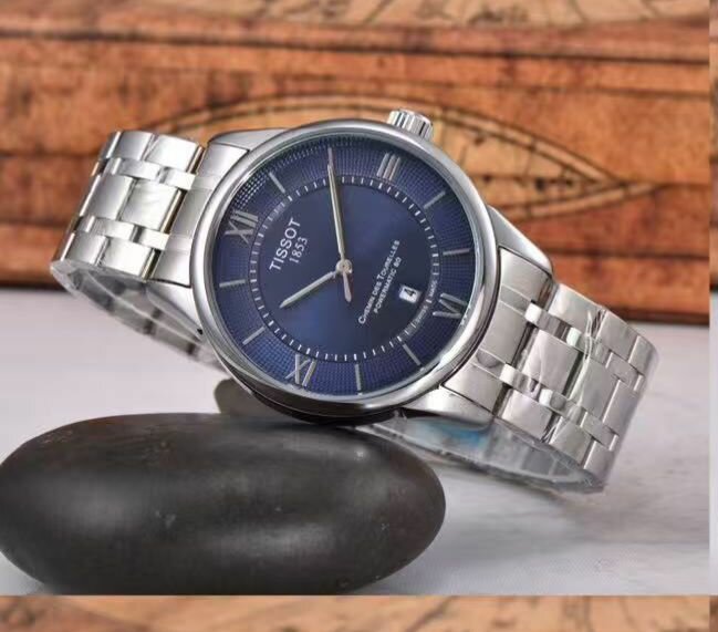 Montre Tissot en acier inoxydable