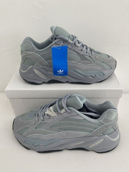 Adidas Yeezy Boost 700 V2 gris