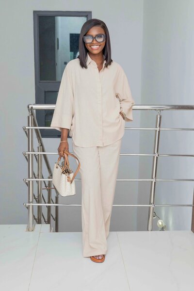 Ensemble pantalon et chemise pour femme