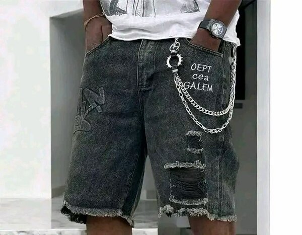 Short en jean déchiré pour homme