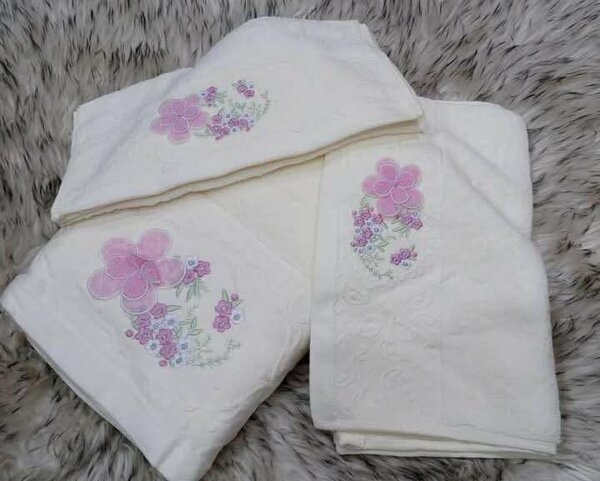 Serviettes Brodées Douces