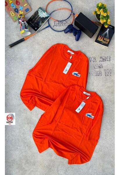 T-shirts orange assortis