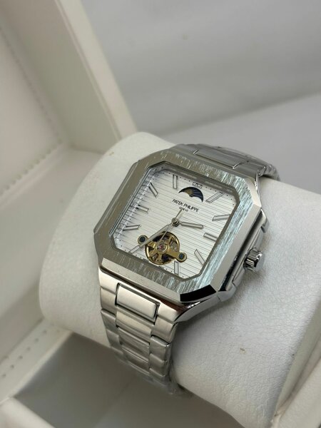 PATEK PHILIPPE Automatic