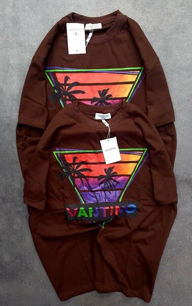 T-shirts assortis palmier