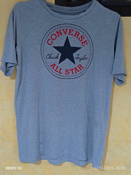 T-shirt gris Converse