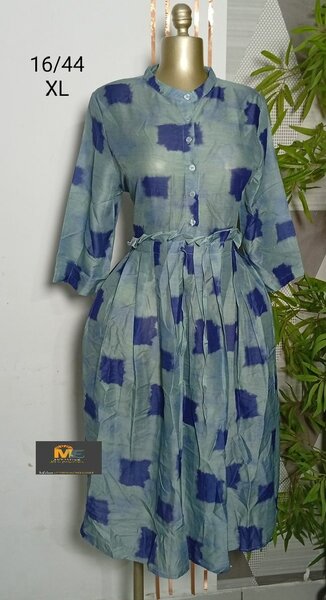 Robe à imprimé carré XL