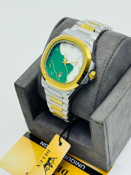 Montre élégante en acier inoxydable