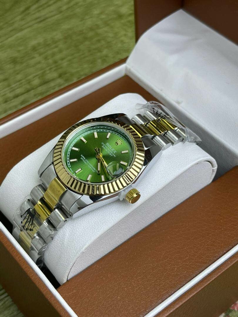 Montre Rolex en acier inoxydable