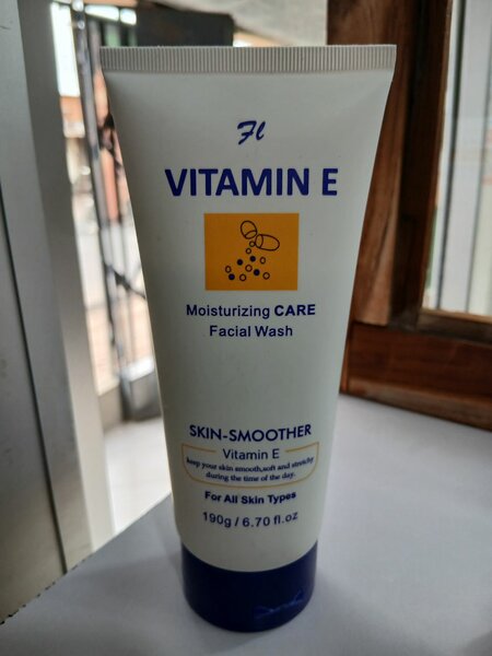 Lotion Nettoyante Hydratante Vitamine E