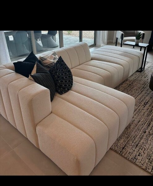 Canapé modulaire en tissu couleur beige