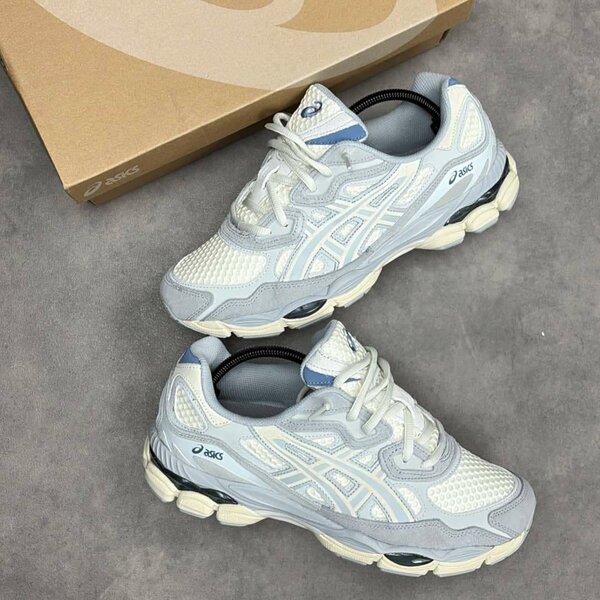 Asics Sneakers Confortables