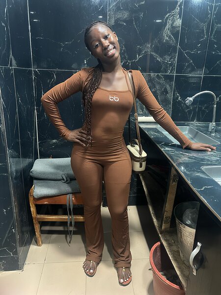 Combinaison moulante marron