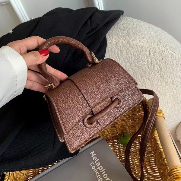 Sac à main en cuir marron