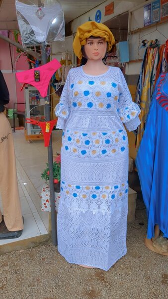 Boubou dentelle fleuri+ coiffe