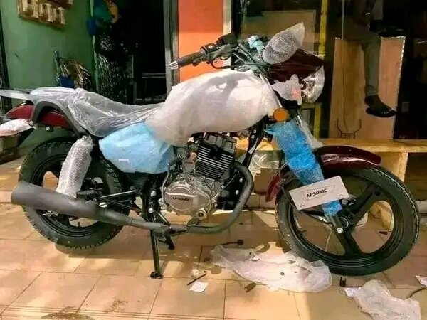 Nouvelle moto APYMAC