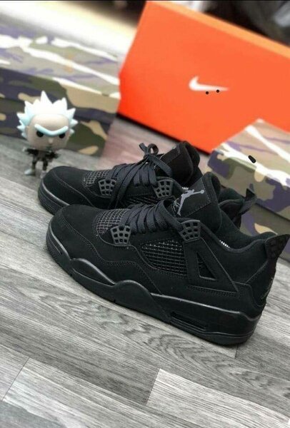 Chaussures Nike Air Jordan noir