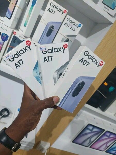 Samsung Galaxy A17