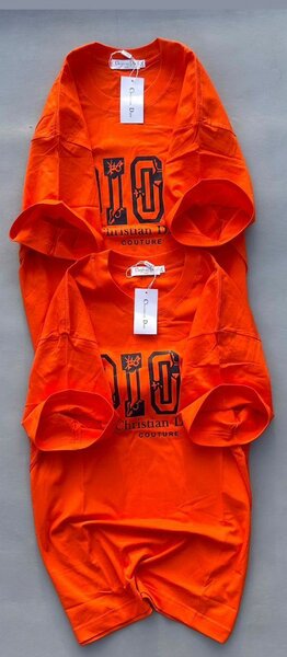 T-shirts orange imprimé