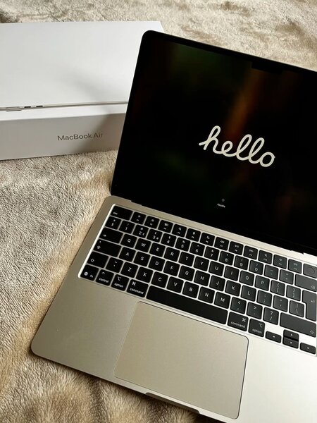 MacBook Air Retina