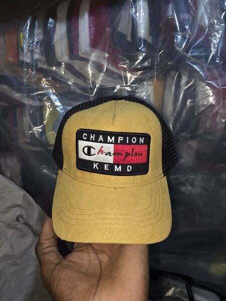 Casquette Trucker Champion