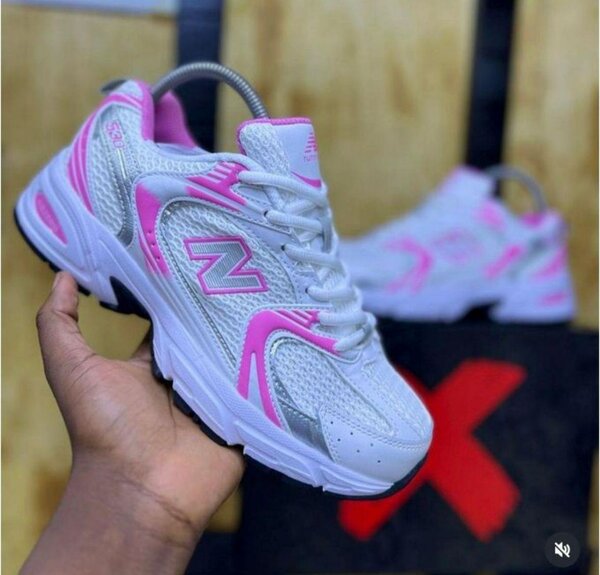 NEW BALANCE 530