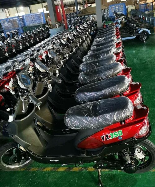 Scooter Electrique VX350 Rouge