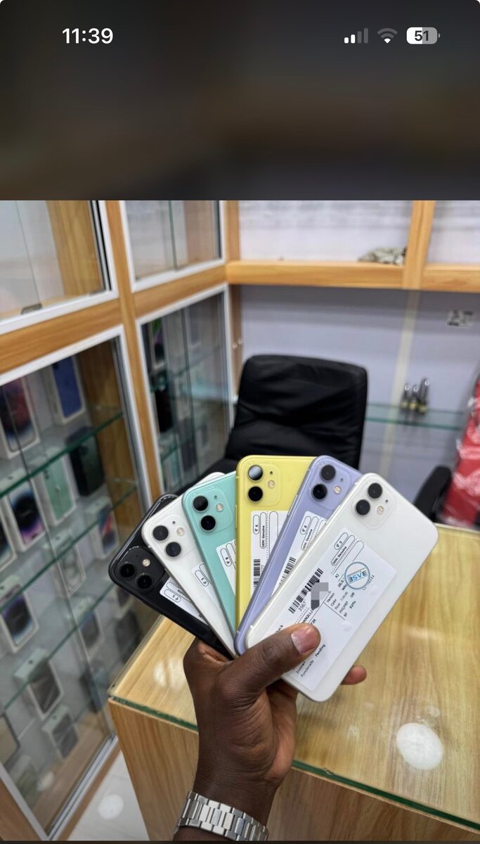 11 simple quasi neuf 64 gigas