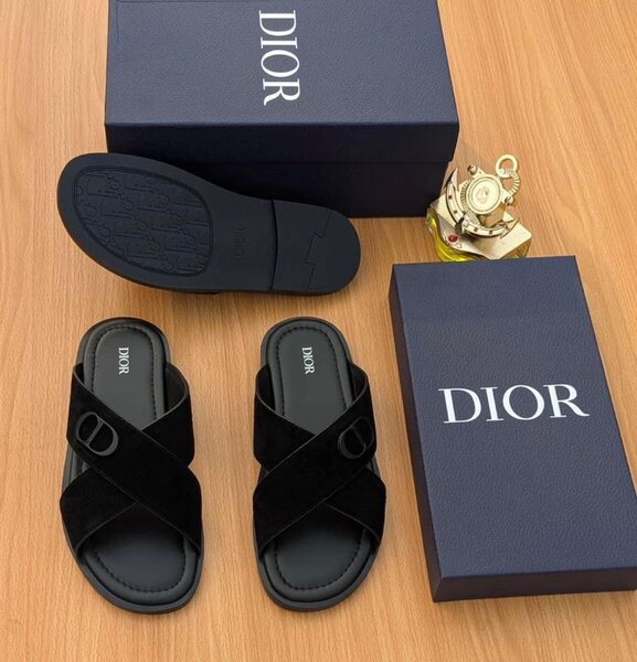 Sandales plates Dior noir en velours