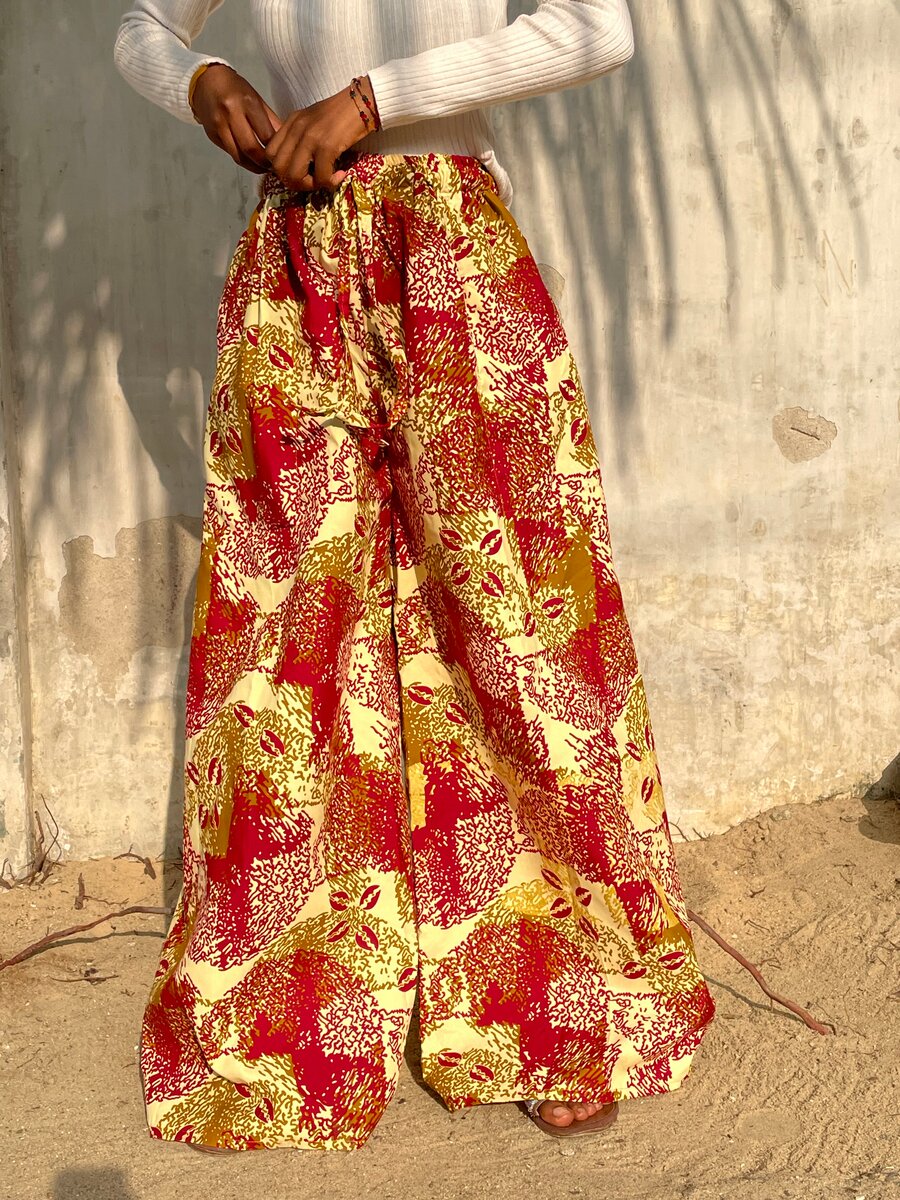 Pantalon large motif ethnique