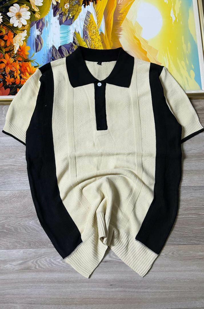 Polo en tricot rayé chic