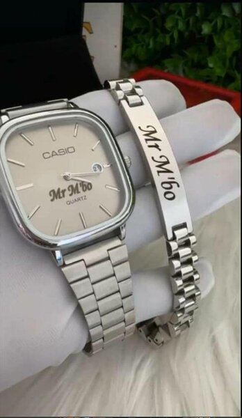 Montre et Bracelet Casio Élégants