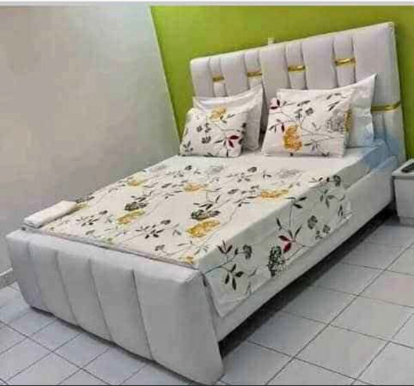 Parure de lit florale chic