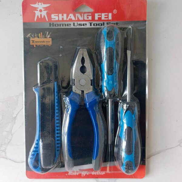 Kit d'Outils Polyvalent