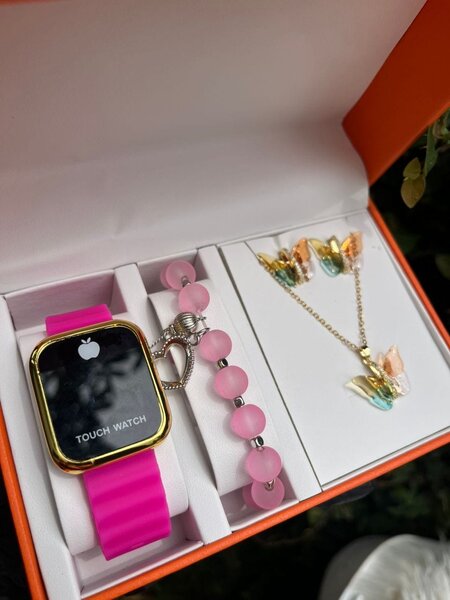 Ensemble Montre et Bijoux Femme