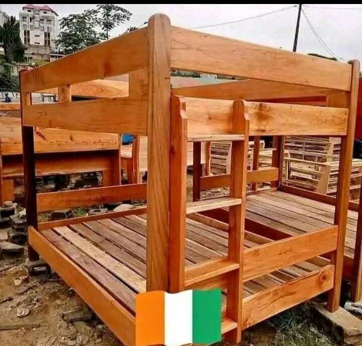 Lit superposé en bois massif